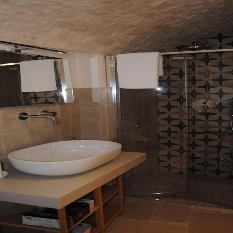 Trullo in Puglia with Private Pool and Charm - Casa Vacanze con 3 Camere da Letto - 29