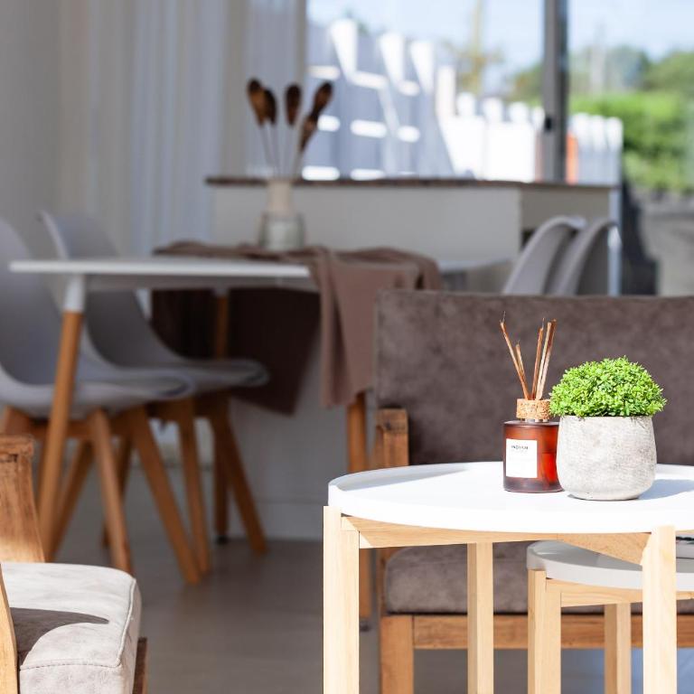 Casas Blancas Balneario Buenos Aires con parrilla cerca del mar - One-Bedroom House - 6