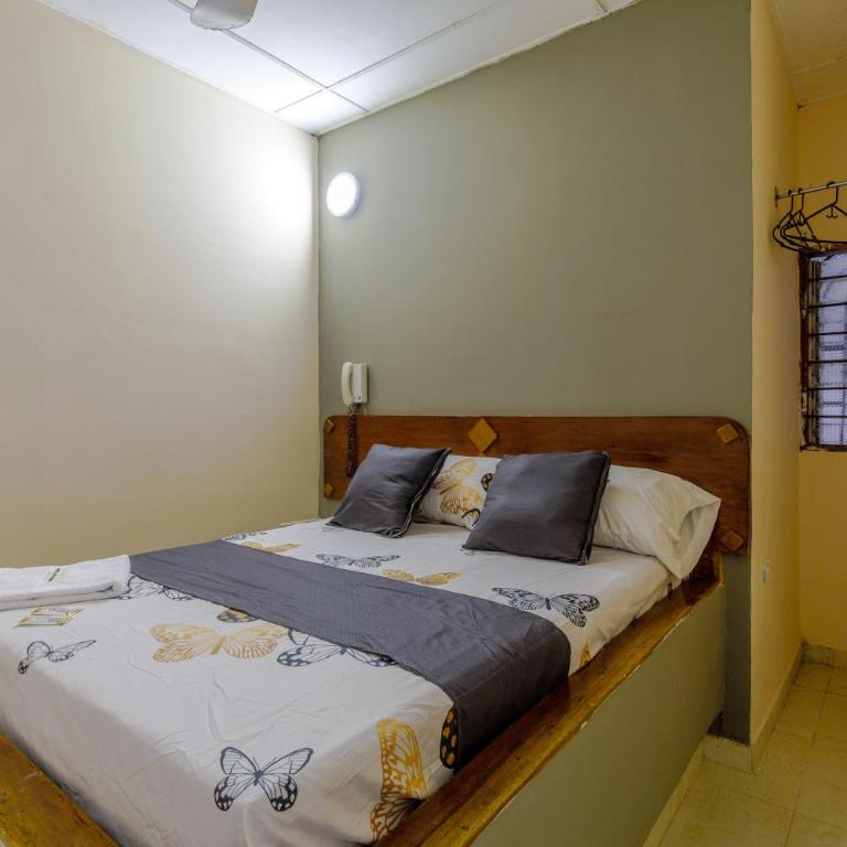 Hotel Don Fermin - Habitación Doble Estándar con ventilador - 10
