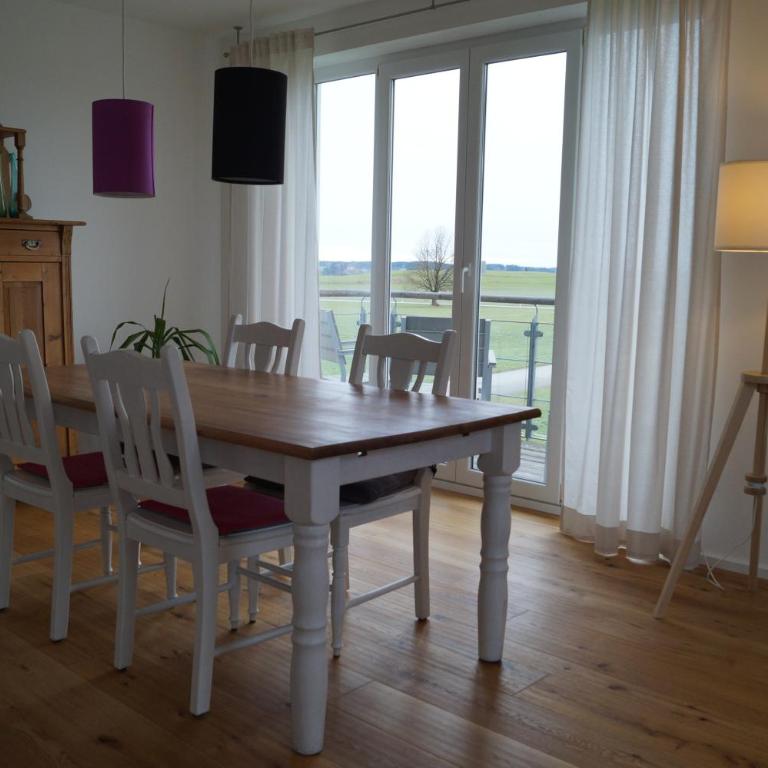 Ferienwohnung unterm Dach mit Alpenblick - Apartment mit 1 Schlafzimmer - 14