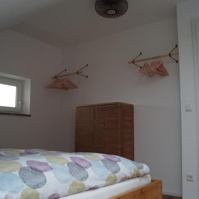 Ferienwohnung unterm Dach mit Alpenblick - Apartment mit 1 Schlafzimmer - 22