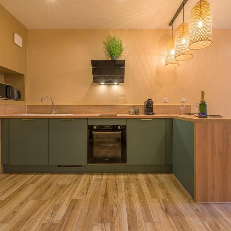 Bali Room Apartment et Spa Chambéry - Appartement 1 Chambre - 16