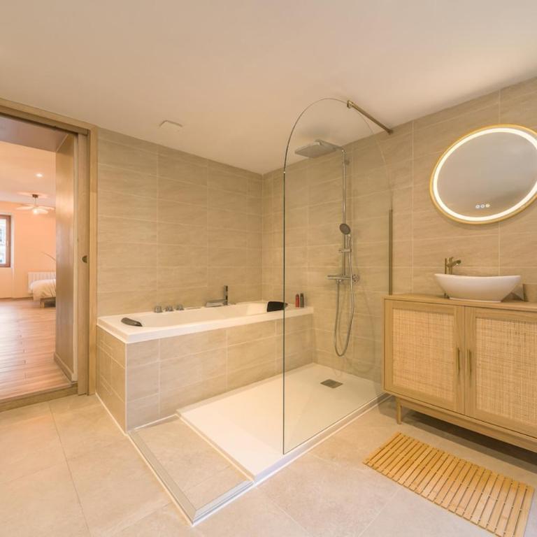 Bali Room Apartment et Spa Chambéry - Appartement 1 Chambre - 22
