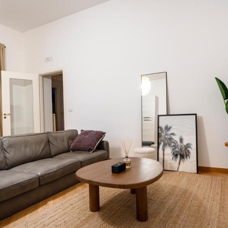 High-end Apartment in Bari Center - Two-Bedroom Apartment - 4