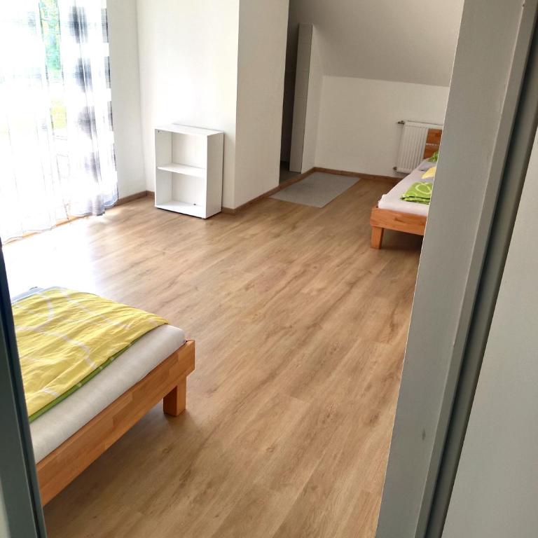 Arbeiterunterkunft in Spielfeld-Straß - Voll ausgestattete Zimmer mit Top-Anbindung - Doppelzimmer - 2