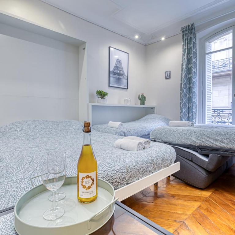 La Belle Auberge Parc Monceau - Suite 3 Chambres - 5