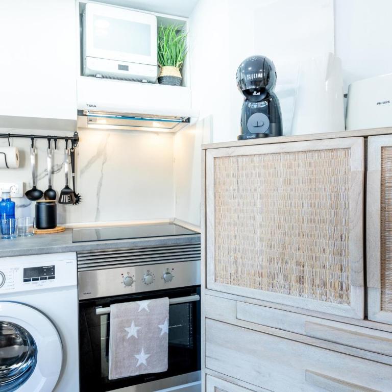 2B. Cozy Las Flores big Terrace with Pool - Apartamento - 13