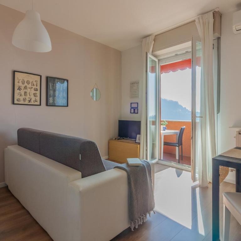 Roberta s Home - Appartamento con Balcone - 5