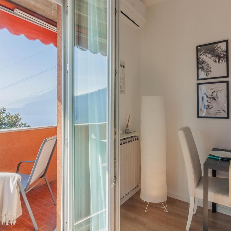 Roberta s Home - Appartamento con Balcone - 4