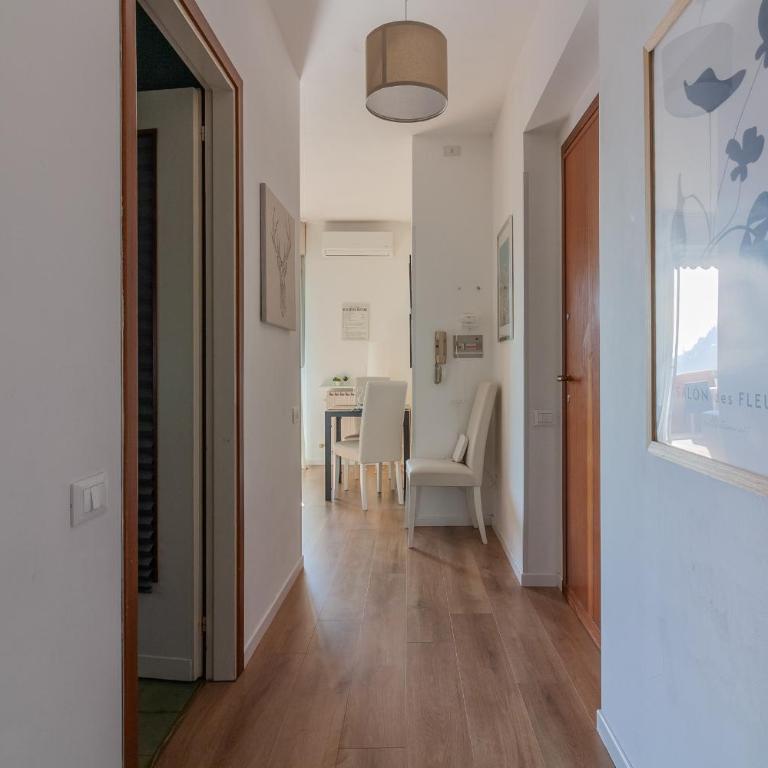 Roberta s Home - Appartamento con Balcone - 20