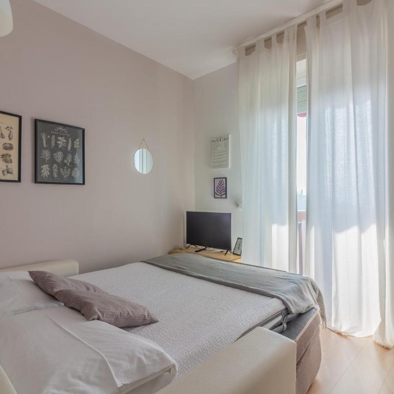 Roberta s Home - Appartamento con Balcone - 18