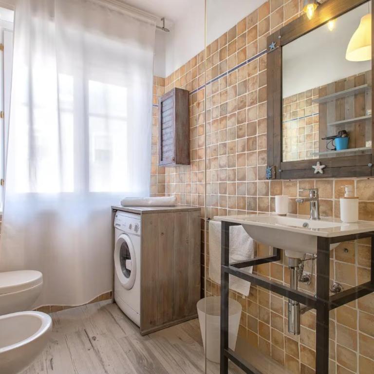 Petit Bijoux apartment a few steps from the beach, sea view and parking space - Apartment with Sea View - 28