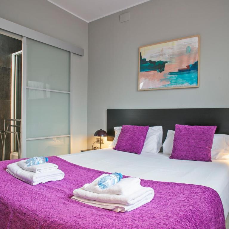 Alcam Entenza - One-Bedroom Apartment - 5