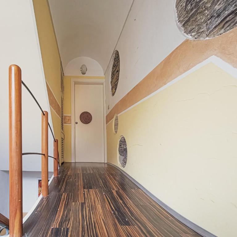 Nautical Micro-Loft con Parcheggio Privato - Monolocale su 2 Livelli - 29