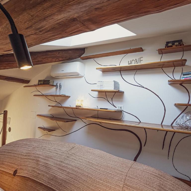 Nautical Micro-Loft con Parcheggio Privato - Monolocale su 2 Livelli - 13