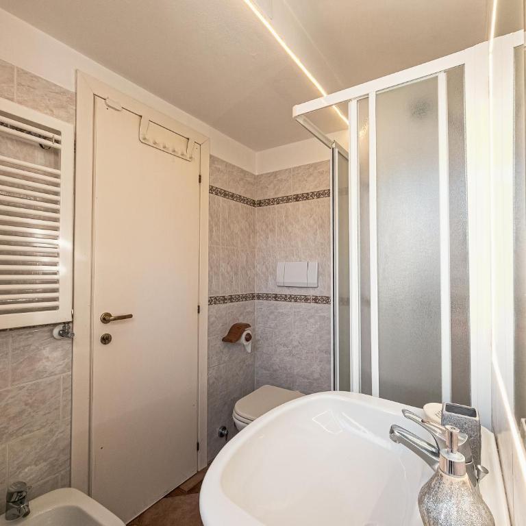 Nautical Micro-Loft con Parcheggio Privato - Monolocale su 2 Livelli - 28