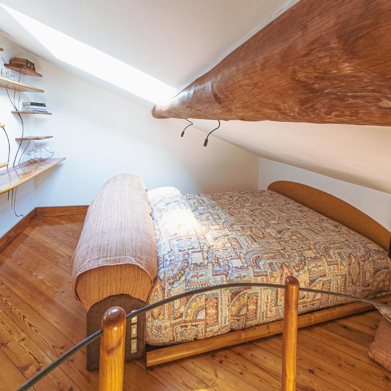 Nautical Micro-Loft con Parcheggio Privato - Monolocale su 2 Livelli - 58