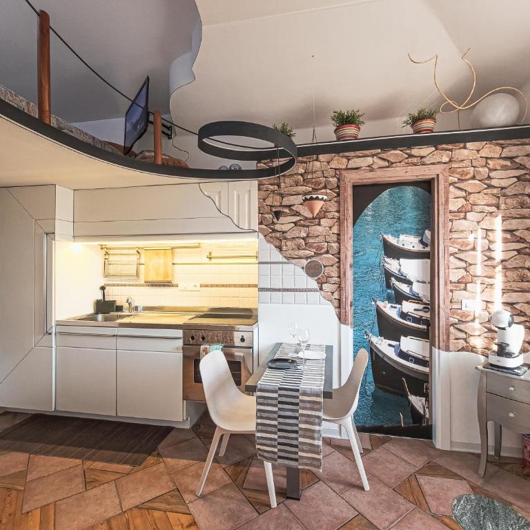 Nautical Micro-Loft con Parcheggio Privato - Monolocale su 2 Livelli - 46
