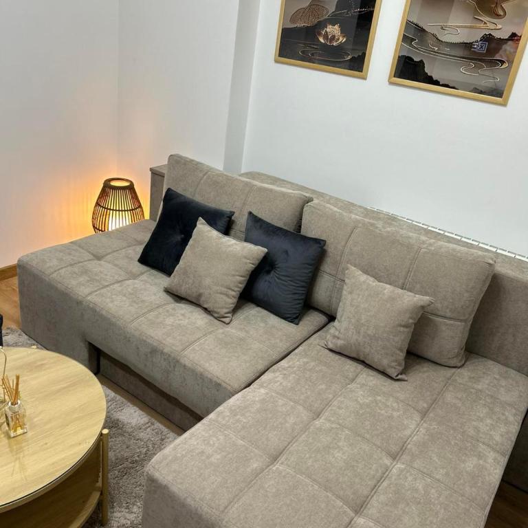Relax In - Two-Bedroom Apartment - 26