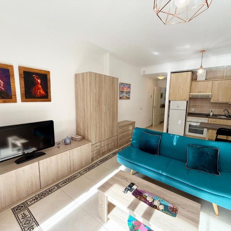 Suite Maimonides Fuengirola - Estudio con terraza - 5