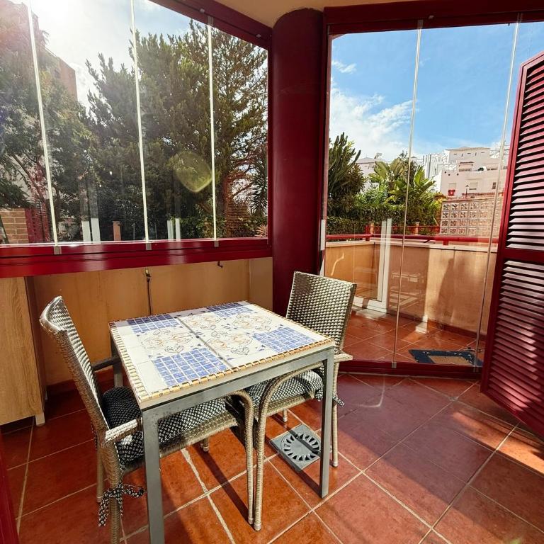 Suite Maimonides Fuengirola - Estudio con terraza - 11