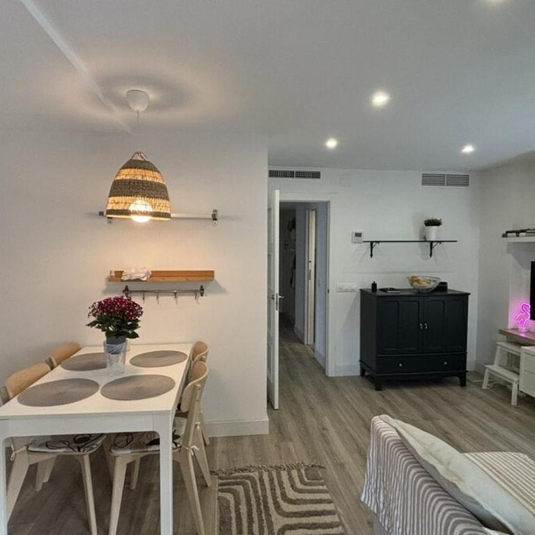 Moderno apartamento a 100m de la playa Llevant - Apartamento de 2 dormitorios - 10