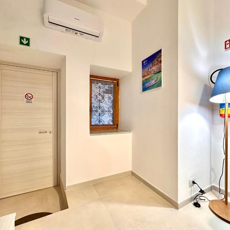 Il Cortiletto by Housilia - Appartamento Superior con 2 Camere da Letto - 9