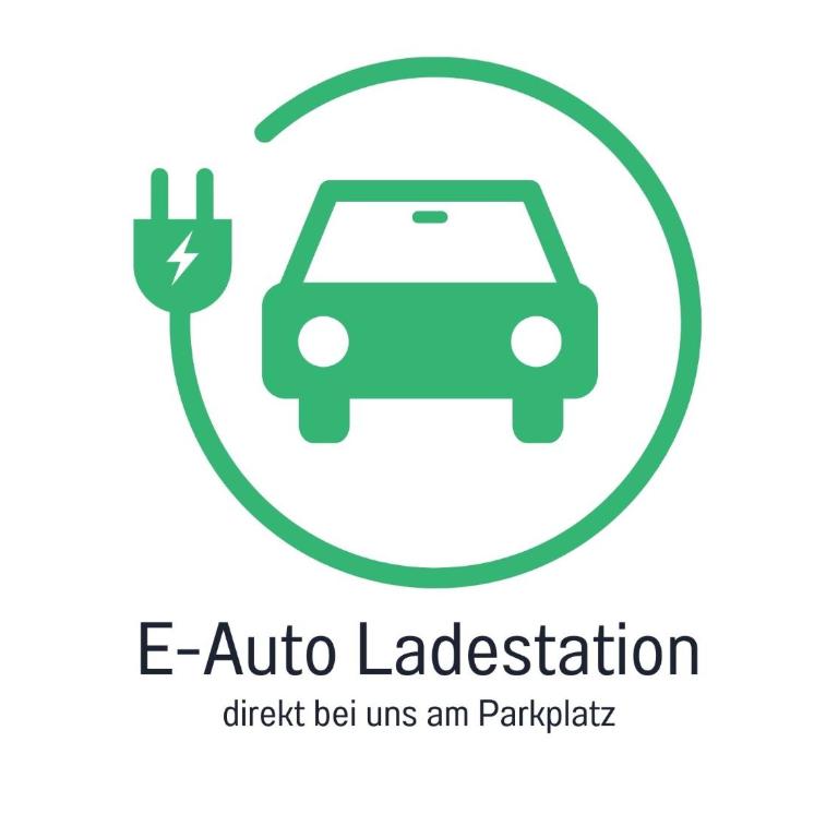 Ferienhof Eger - entspannter Urlaub mit Baby & Kleinkind - wahlweise top modern oder günstige Fewos - ruhig am Ende der Straße - Kälbchen füttern - Traktor fahren - Freie Fahrt mit den Hörnerbahnen in Sommersaison - E-Ladestation - E-bike Verleih ab Hof - Apartment mit Blick auf die Berge - 6