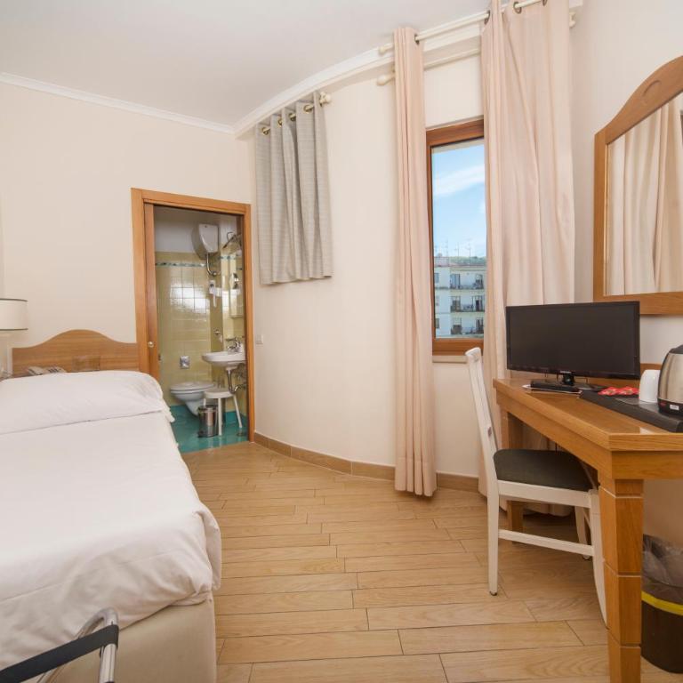 Hotel Tourist - Camera Singola Classic - 2
