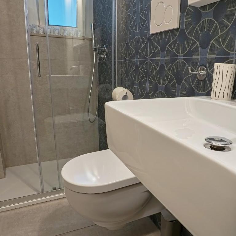 De Amicis - Two-Bedroom Apartment - 3