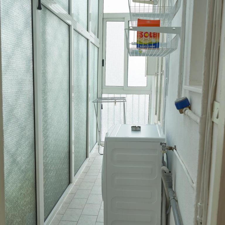 De Amicis - Two-Bedroom Apartment - 15