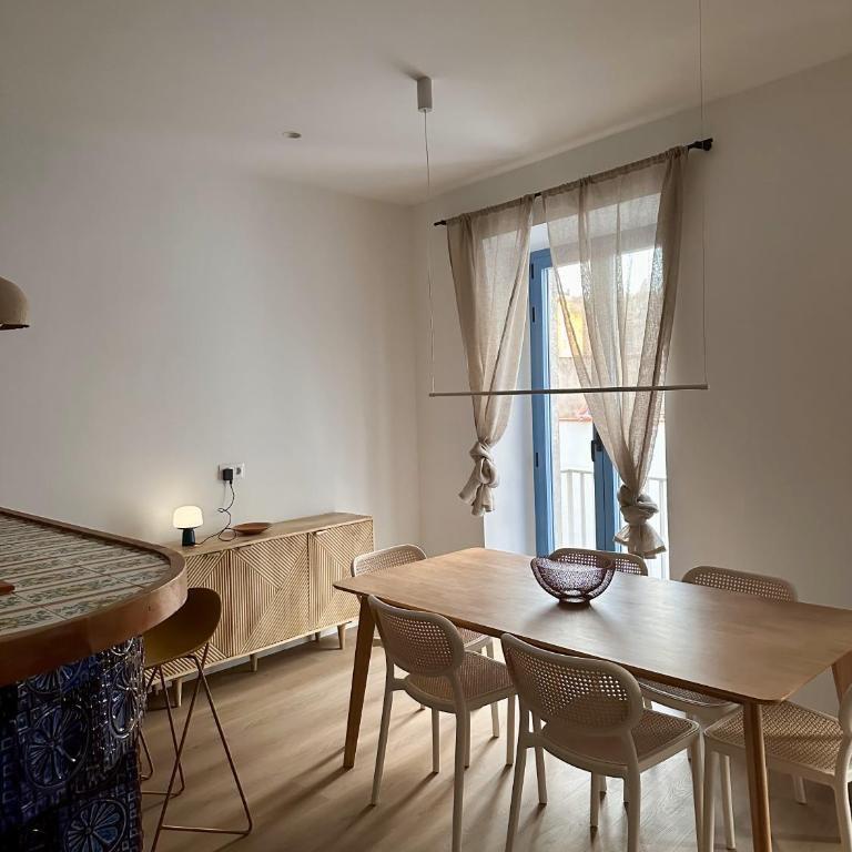 Apartamento centenario renovado con corazón - Apartamento de 2 dormitorios - 1