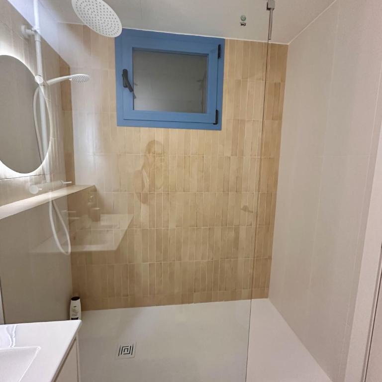 Apartamento centenario renovado con corazón - Apartamento de 2 dormitorios - 12