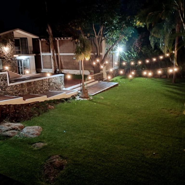 Beautiful house for holidays with family and friends - Three-Bedroom Villa - 23