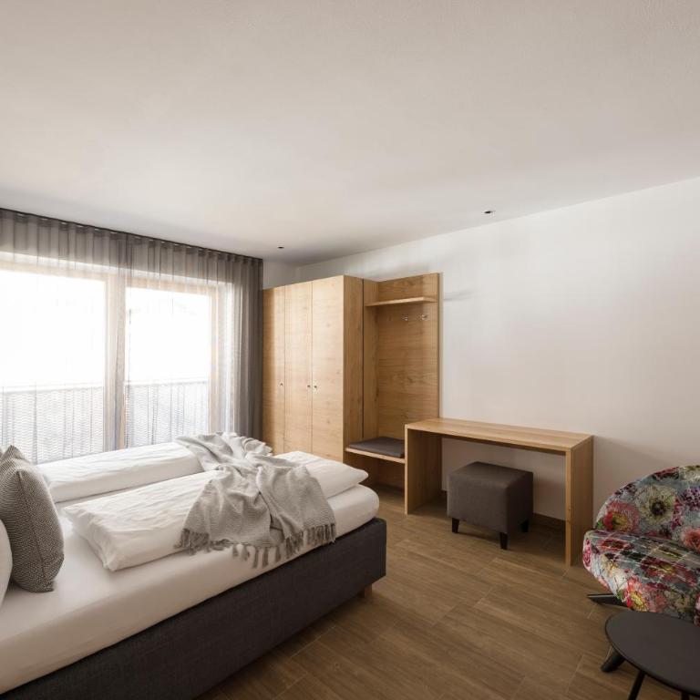 Residence Sonja - Apartment mit 2 Schlafzimmern und Poolblick - 5