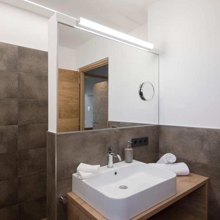 Residence Sonja - Apartment mit 1 Schlafzimmer und Poolblick - 6