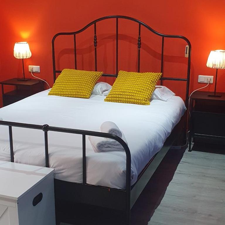 Apartamento Rosellón - Two-Bedroom Apartment - 50