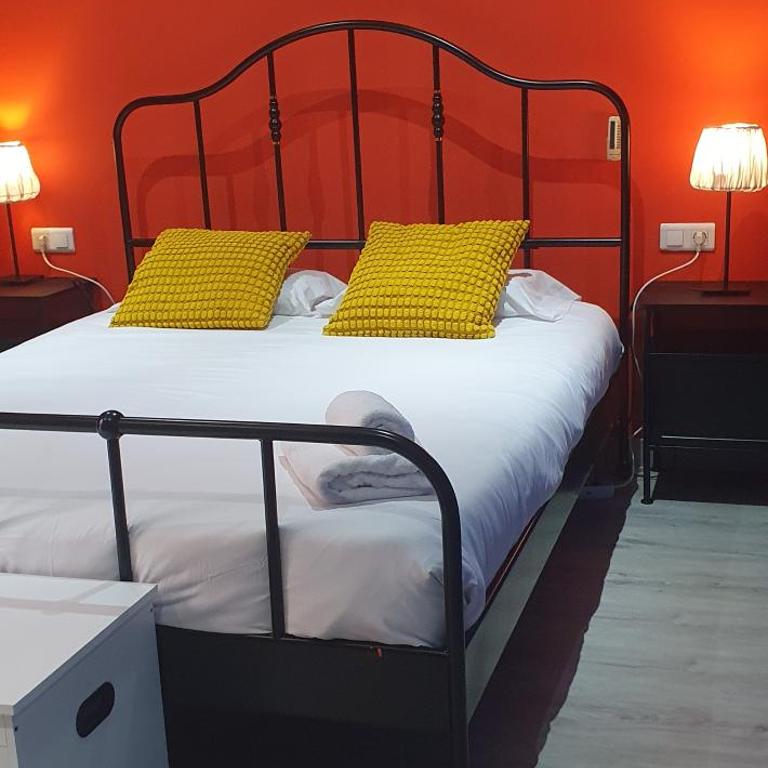 Apartamento Rosellón - Two-Bedroom Apartment - 52
