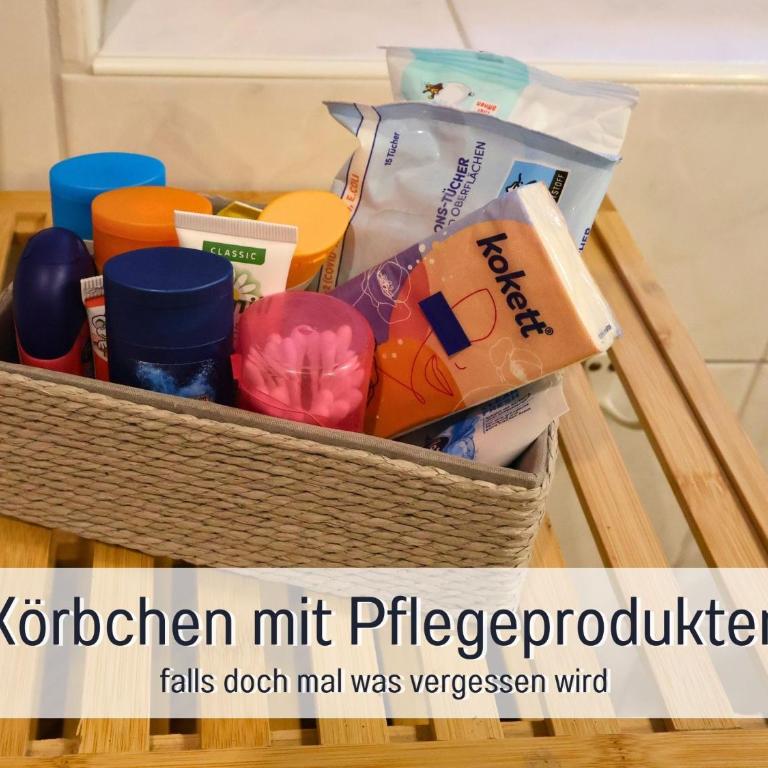 Ferienhof Eger - entspannter Urlaub mit Baby & Kleinkind - wahlweise top modern oder günstige Fewos - ruhig am Ende der Straße - Kälbchen füttern - Traktor fahren - Freie Fahrt mit den Hörnerbahnen in Sommersaison - E-Ladestation - E-bike Verleih ab Hof - Apartment mit Blick auf die Berge - 33