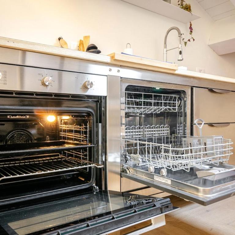 Righi Loft - One-Bedroom Apartment - 9