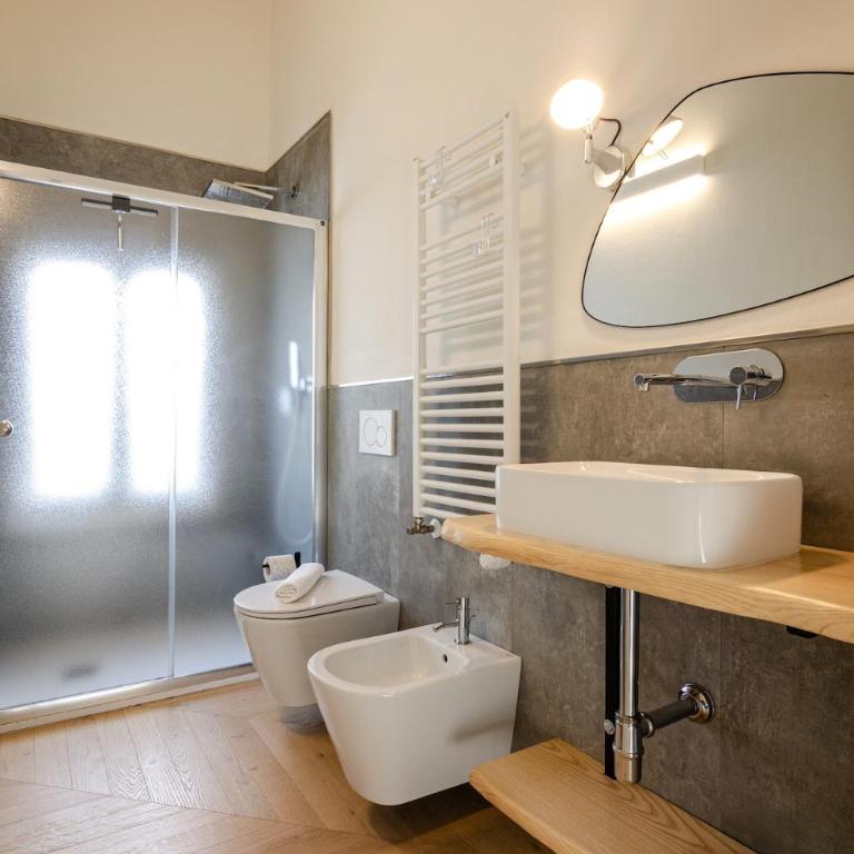 Righi Loft - One-Bedroom Apartment - 17