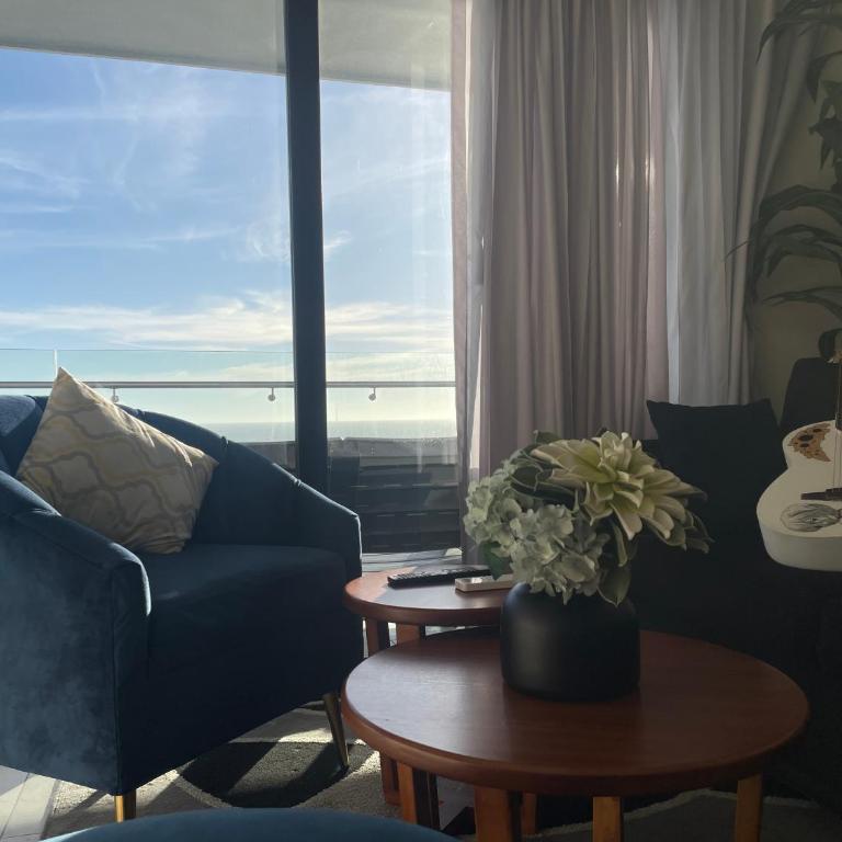 Blush & View - Two-Bedroom Apartment - 3