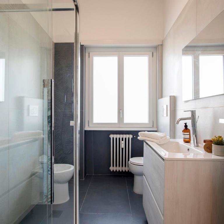 Sunny Spacious apartment for 6 guests - Appartamento Deluxe con 2 Camere da Letto e Balcone - 30