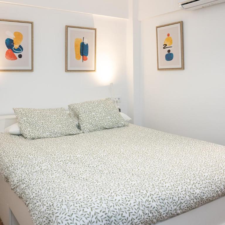 La Mi Casina - Two-Bedroom Deluxe Apartment with Balcony - 11