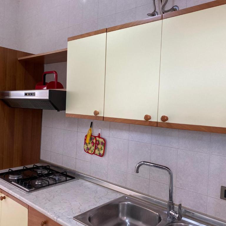 Appartamenti Vacanze Mare - Appartamento Deluxe con 2 Camere da Letto e Balcone - 24