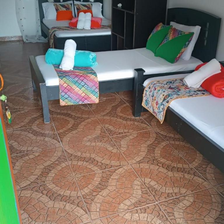 Alojamiento el jardin - Habitación Triple Estándar - 5