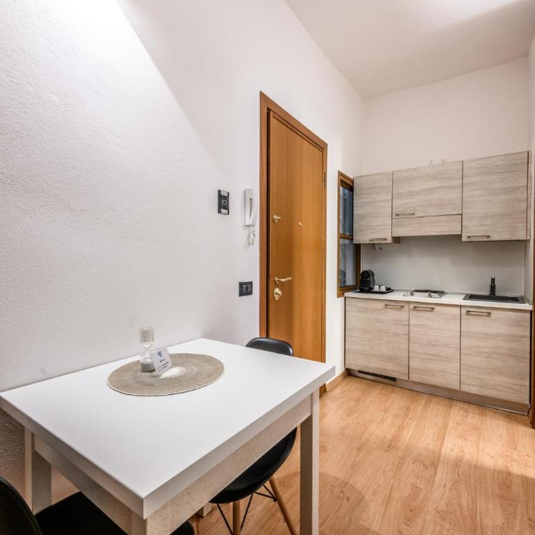 Emilia Studios 3 - One-Bedroom Apartment - 5