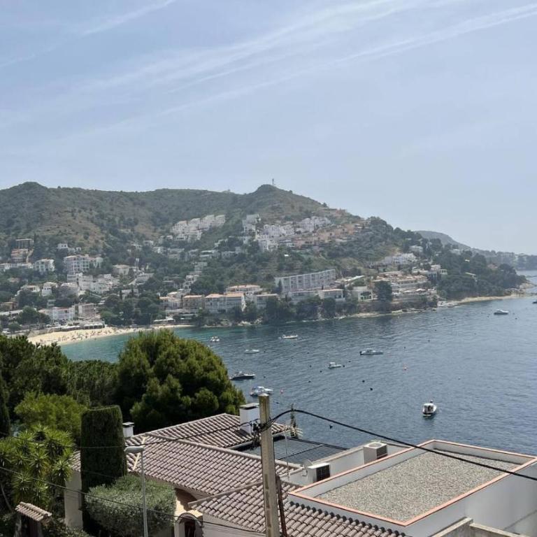 Apartamento vista mar y parking en Roses AV-27 - Two-Bedroom Apartment - 25