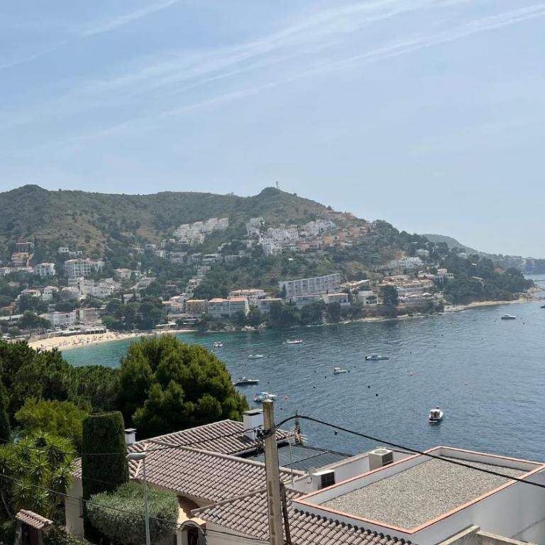 Apartamento vista mar y parking en Roses AV-27 - Two-Bedroom Apartment - 38