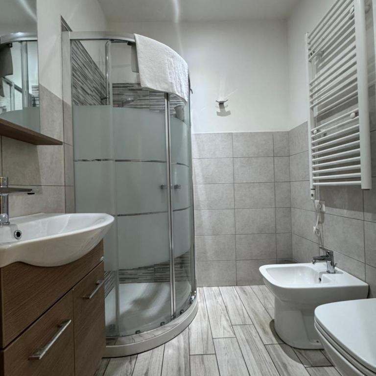 San Pietro Dreaming Rooms - Family Room with Private Bathroom - 7